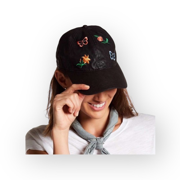 new August Hat ✿ Floral Embroidered Baseball Cap ✿ Shiny Coated Black ✿ - Picture 2 of 16